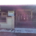 Deenaz Utara Homestay